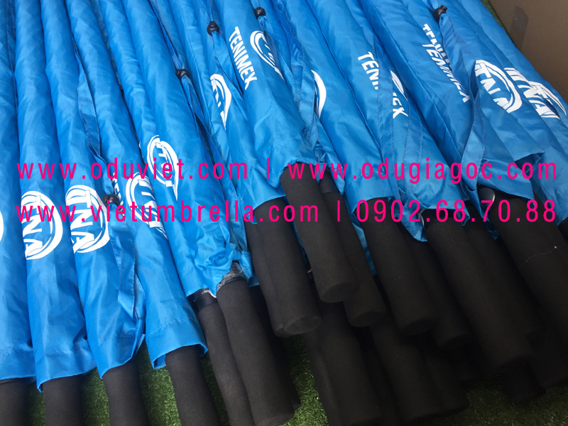 xưởng sản xuất ô dù cầm tay in logo quảng cáo